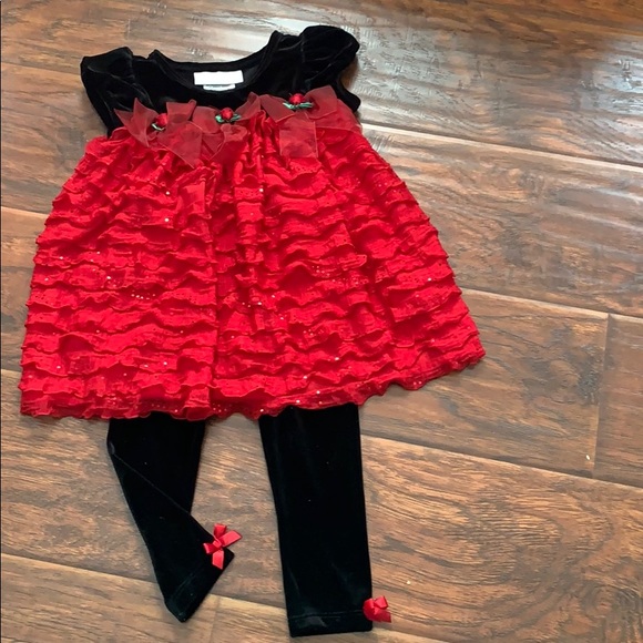 Bonnie Baby Other - 12mo Bonnie Baby Valentines dress/leggings